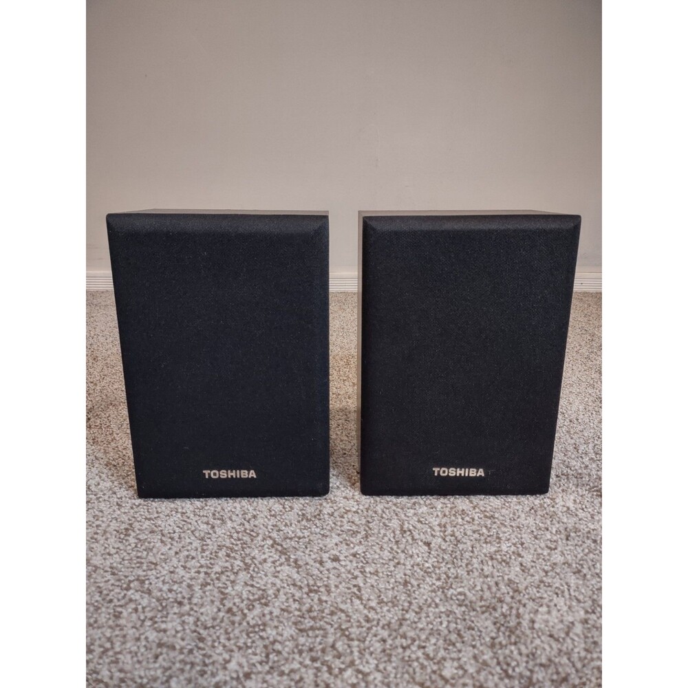 Toshiba SS-SR90 Compact Bookshelf Surround Speakers - Vintage